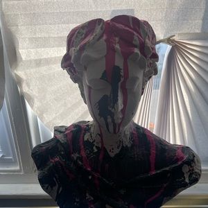 Graffiti sculpture